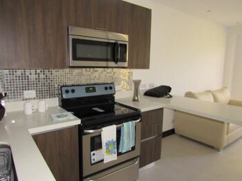 Alquiler de Moderno Apartamento en Pozos de Santa Ana. RAH 26-338 en Pozos, Santa Ana, San José — $1,000 - Foto 5 de 8