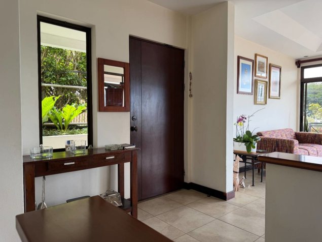 Venta de casa en Condominio en Ulloa, Heredia en Ulloa, Heredia — $430,000 - Foto 2 de 42
