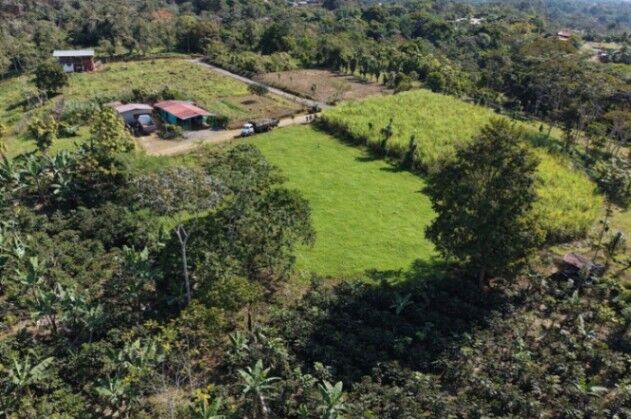  PROPIEDAD EN VENTA EN SANTA ELENA – ALTO POTENCIAL DE DESARROLLO in San Isidro De El General, Pérez Zeledón, San José — $99,999