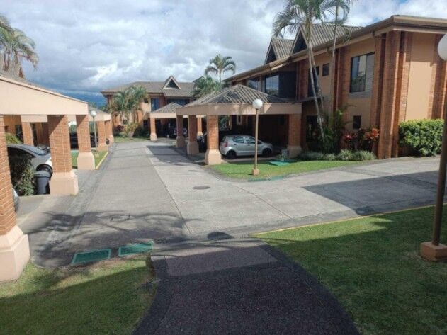 Venta de Casa Amplia y Versátil en Bello Horizonte, Escazú / Mls. 25-1165 OFC JB en San Rafael, Escazú, San José — $265,000