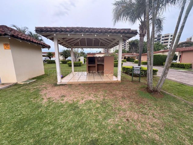 Alquiler de Casa en San Rafael de Alajuela. RAH 27-460 in San Rafael, Alajuela — $950 - Photo 2 of 17
