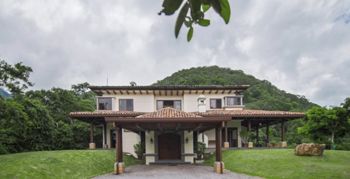 SE VENDE CASA DE LUJO  EN SANTA ANA in Brasil, Santa Ana, San José — $1,300,000 - Photo 2 of 28