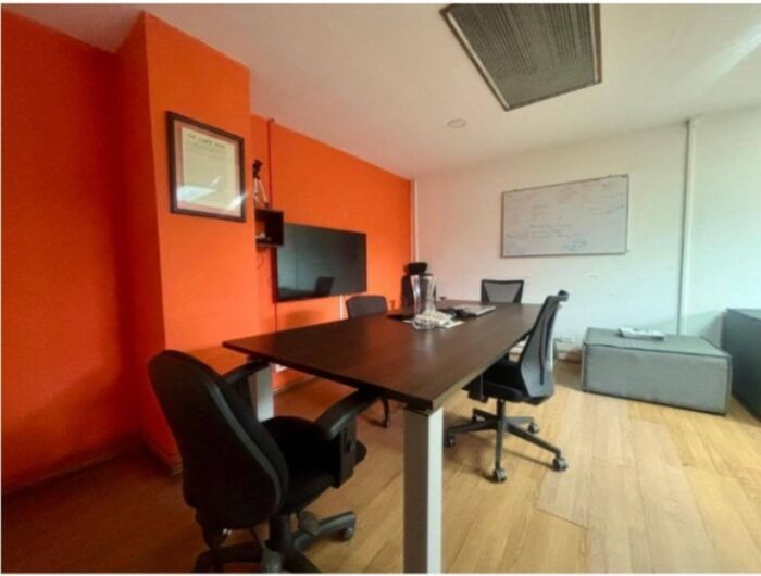 VENDO OFICINA EN BARRIO AMÓN-SAN JOSÉ. in Carmen, San José — $106,000