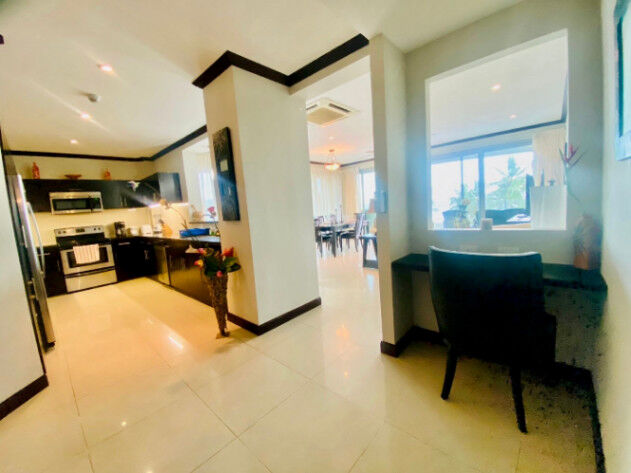 VENTA DE APARTAMENTO EN DIAMANTE DEL SOL en Jacó, Garabito, Puntarenas — $650,000