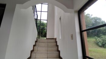  ¡Oportunidad única de vivir o invertir casa con vistas impresionantes en San Rafael de Heredia! 🌄 en Concepción, San Rafael, Heredia — $430,000 - Foto 5 de 45