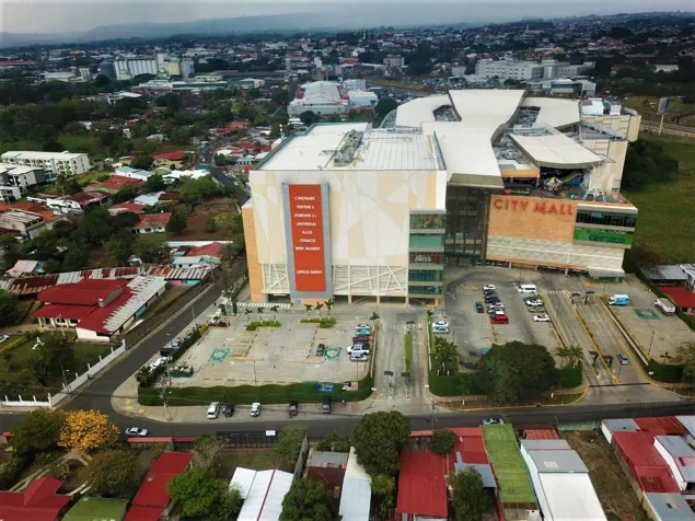 Locales en alquiler en Citymall  Alajuela en Alajuela — $5,962 - Foto 2 de 15