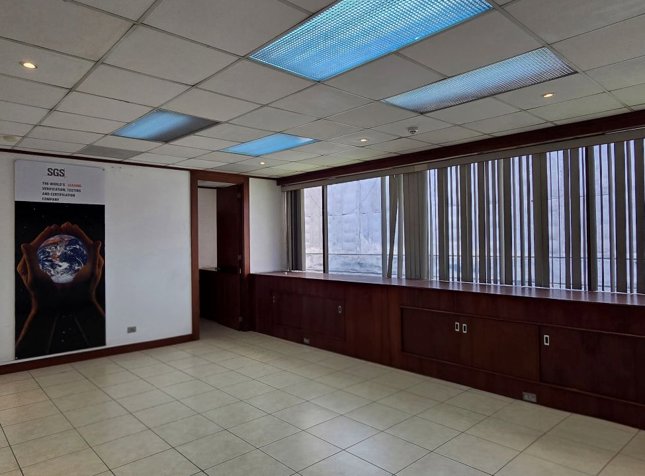 Local para oficinade 215.73 m2, incluye 4 estacionamientos techados in Mata Redonda, San José — $450,000 - Photo 3 of 22