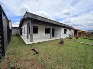 Casa en Venta en Barva de Heredia