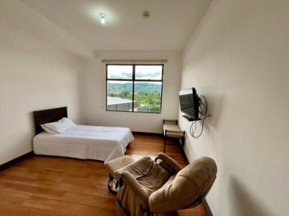 MLS-26-828 LS ALQUILER APARTAMENTO CURRIDABAT SAN JOSE in Curridabat, San José — $2,000