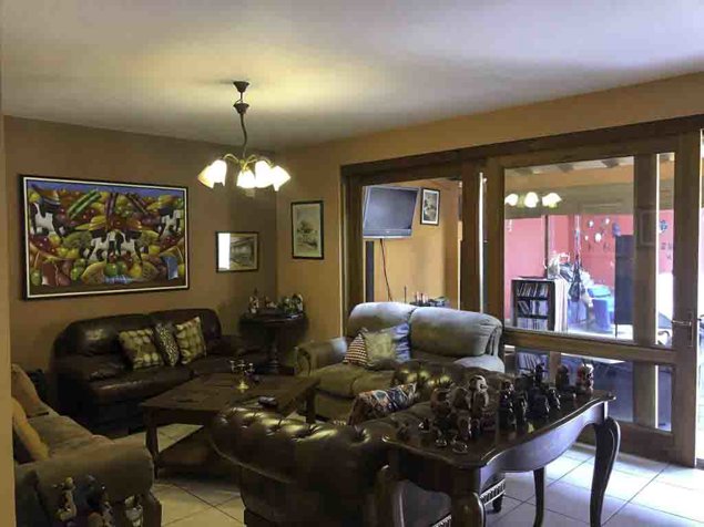 VENTA DE CASA EN FRESES, GRANADILLA, CURRIDABAT in Granadilla, Curridabat, San José — $500,000
