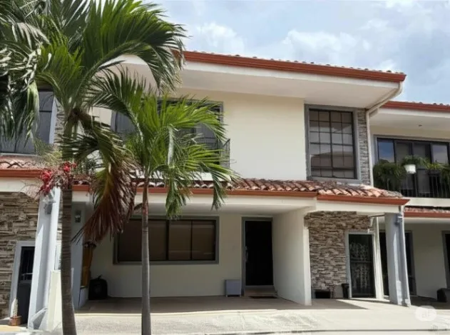 House for Sale in Santa Ana, San José. RAH 25-1905 in Santa Ana, San José — $279,000