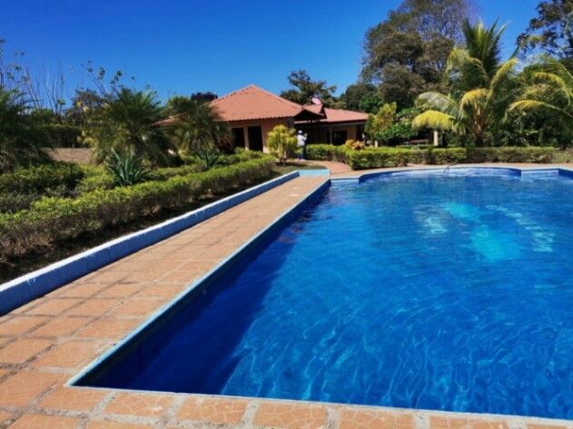 Venta de Quinta en San Mateo de Alajuela. RAH 25-1019 en San Mateo, Alajuela — ₡ 250 000 000