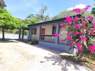 Villas Paraíso multi unit property with community rancho and pool en Cuajiniquil, Santa Cruz, Guanacaste — $690,000 - Foto 4 de 16