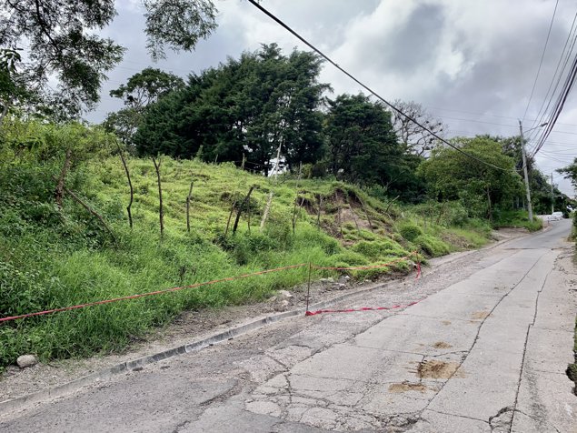 Venta de lote en Escazu, San Antonio - Uso mixto en San Antonio, Escazú, San José — $1,212,640 - Foto 3 de 10