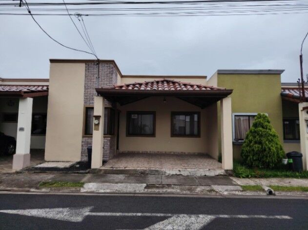 Venta de Casa en El Guarco, Cartago.  in El Tejar, El Guarco, Cartago — ₡ 65 500 000