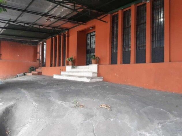 Venta de Casa en Goicoechea, San José. en Calle Blancos, Goicoechea, San José — ₡ 120 000 000