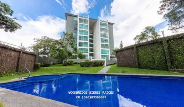 Escazú apartamento en alquiler 3 dormitorios $3.500 en Escazú, San José — $3,500