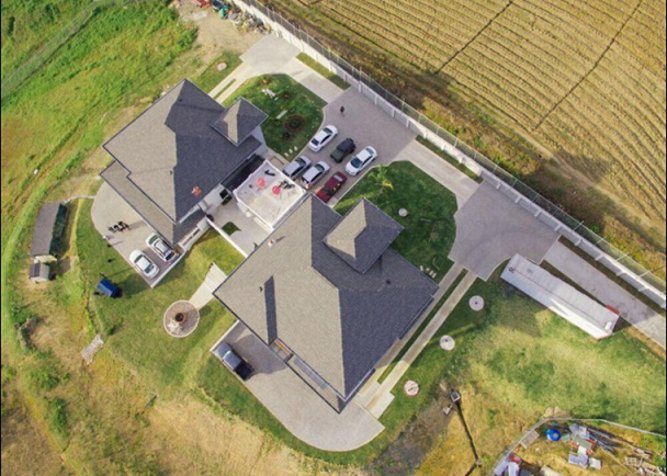 Se venden 2 casas en Cartago, propiedad con vista impresionante. en San Nicolás, Cartago — $1,650,000 - Foto 3 de 18