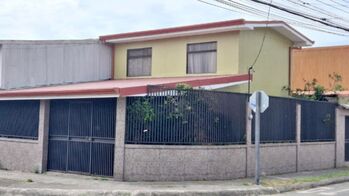 Venta de Casa en Carmen, Cartago. RAH 26-1270 in Carmen, Cartago — 65 000 000 ₡ - Photo 4 of 10