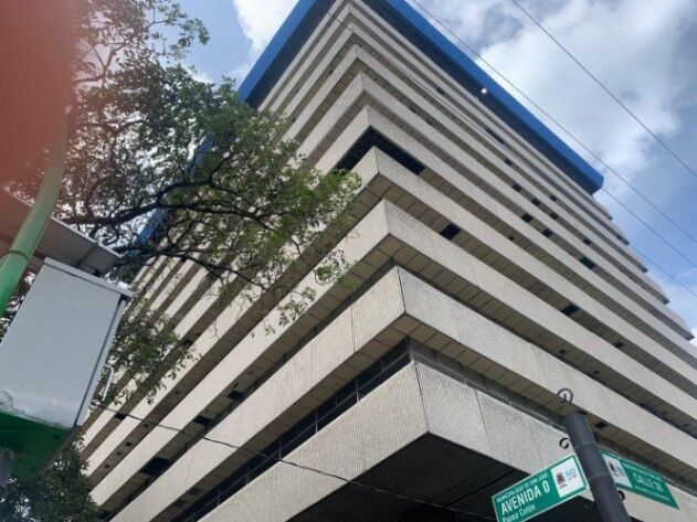 2 Locales Comerciales en Paseo Colón #25-1171 GS en Hospital, San José — $200,000