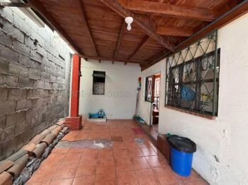 Venta | Propiedad de uso mixto con alto potencial comercial en Desamparados #26-1802 GS in San Juan De Dios, Desamparados, San José — $280,000 - Photo 4 of 12