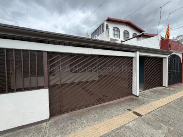 Casa en Heredia, venta en Heredia — ₡ 88 000 000