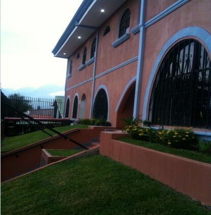 ALQUILER DE EDIFICIO, SAN JOSE PAVAS en Pavas, San José — $13,000