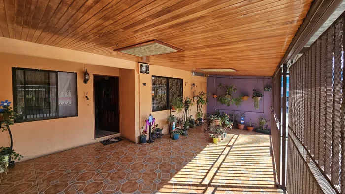 Venta de casa en Tres Ríos in Tres Ríos, La Unión, Cartago — ₡ 77 000 000 - Photo 2 of 35