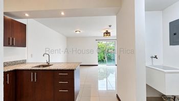 Venta de Apartamento en Curridabat-Granadilla. RAH 26-1809 en Granadilla, Curridabat, San José — 76 000 000 ₡ - Foto 5 de 18