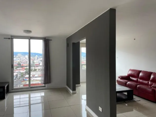 Amplio Apartamento piso 14 en Condominio en Mata Redonda, San José — $225,000