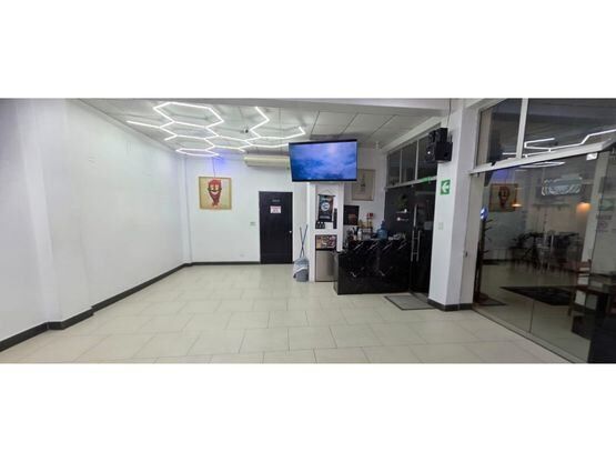 ALQUILER DE LOCAL, SAN JOSÉ, SABANA NORTE - 10037042 in Mata Redonda, San José — $1,600