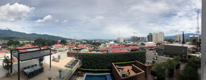 Venta de lujoso apartamento en exclusiva Torre en la Sabana. en Mata Redonda, San José — $425,000