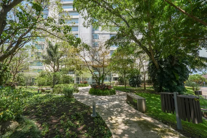 Apartamento de 4 Habitaciones en Central Park in San Rafael, Escazú, San José — $1,200,000