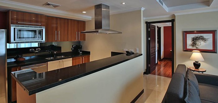 Condominio de una Habitacion para rentar in Escazú, San José — $1,950 - Photo 3 of 20