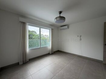 CASA EN ALQUILER EN SAN RAFAEL ESCAZÙ en San Rafael, Escazú, San José — $2,700 - Foto 5 de 14