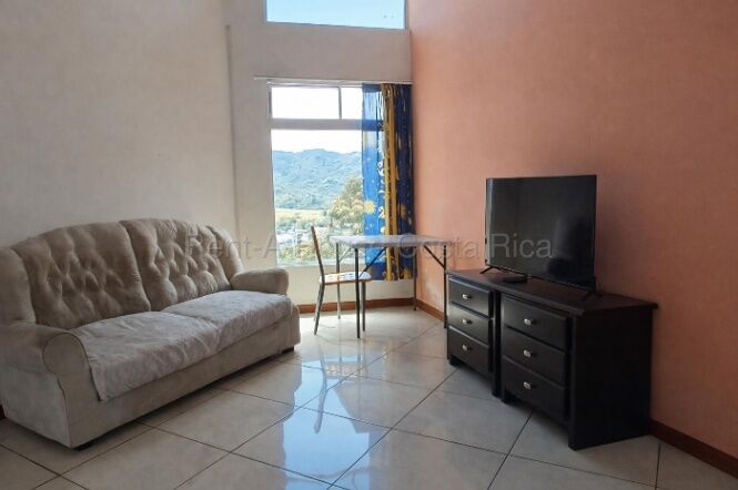 Venta casa de 3 niveles con amplios espacios y entorno familiar #26-1812 GS en Concepción, La Unión, Cartago — ₡ 230 000 000