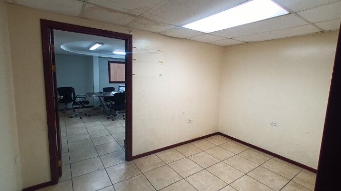 Venta de Nave Industrial / Activo de Alto Rendimiento en Cartago. en Guadalupe, Cartago — $2,750,000