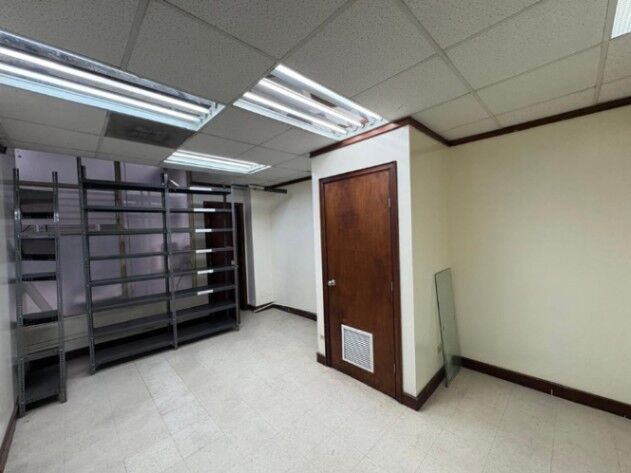 VENDO EDIFICIO EN SAN JOSÉ. en Carmen, San José — $1,150,000