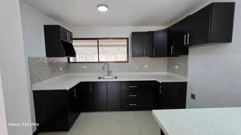 VENTA DE CASA PARA ESTRENAR, BARVA HEREDIA in Pará, Santo Domingo, Heredia — 119 000 000 ₡ - Photo 4 of 27