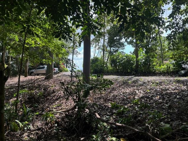 Uno de los últimos lotes ubicados en una comunidad privada . in Atenas, Alajuela — $110,000