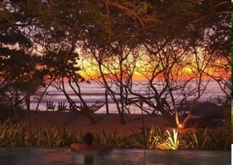 IMPRESIONANTE CASA DE PLAYA EN TAMARINDO in Tamarindo, Santa Cruz, Guanacaste — $3,700,000 - Photo 4 of 22