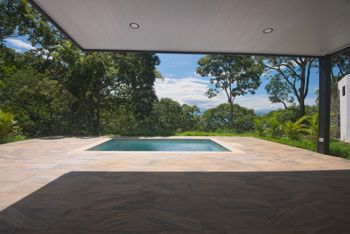 Casa mágica en comunidad privada Vistas Guacimo in Atenas, Alajuela — $479,000 - Photo 5 of 21
