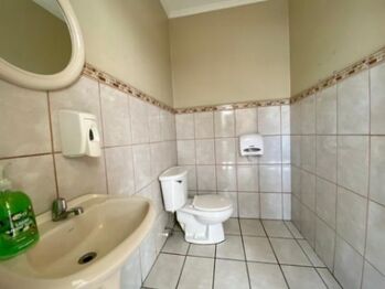 Venta de Edificio en San Rafael de Escazú. RAH 25-1838 en San Rafael, Escazú, San José — $1,500,000 - Foto 4 de 16