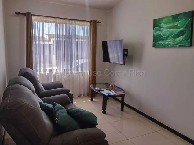 Alquiler de Casa en Condominio en Moravia #27-308 GS in La Trinidad, Moravia, San José — $1,300 - Photo 2 of 9