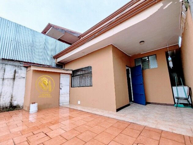 🌺 Venta de Moderna y Amplia Casa con Excelente Ubicación en Paraíso, Cartago 💐 in Paraíso, Cartago — ₡ 82 000 000