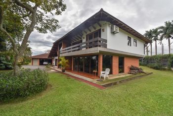 Propiedad de 5086m2 con exclusiva Casa en Santo Tomás in Santo Tomás, Santo Domingo, Heredia — $1,350,000 - Photo 2 of 30