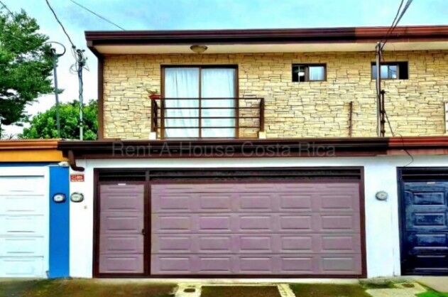 Venta de Casa en Residencial Monserrat - Concepción de Tres Ríos. RAH 27-76 en Concepción, La Unión, Cartago — ₡ 80 900 000