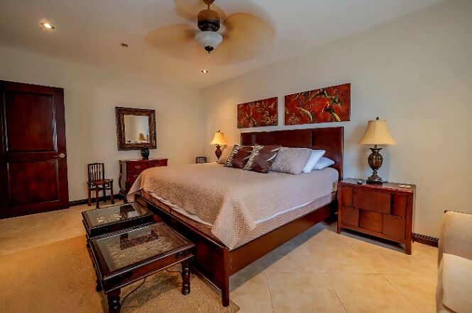 SE VENDE APARTAMENTO DE LUJO EN JACÓ.  en Jacó, Garabito, Puntarenas — $495,000