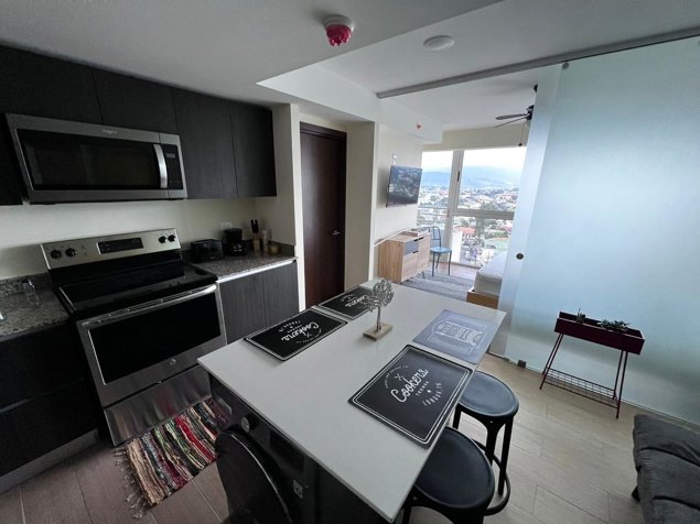 Venta de Apartamento Torre Los Yoses in San Pedro, Montes De Oca, San José — $115,000 - Photo 3 of 14