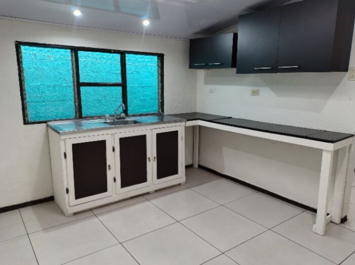 Alquiler de Casa, San Miguel Desamparados  en San Miguel, Desamparados, San José — ₡ 230 000